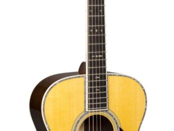 The Martin OM-42 acoustic guitar used by John Mayer. John Mayer’s guitar. John Mayer’s guitar is beautifully crafted true to Martin tradition, featuring a solid spruce top, with sides and back of East Indian rosewood.