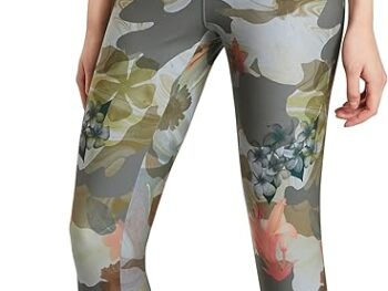 Ariana Grande “We Can’t Be Friends” Style: Flower Camo Leggings Ariana Grande Ariana Grande