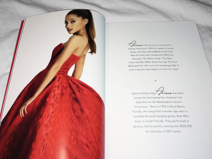 Ariana Grande The Book [Re-Issued] Paperback Ariana Grande Ariana Grande